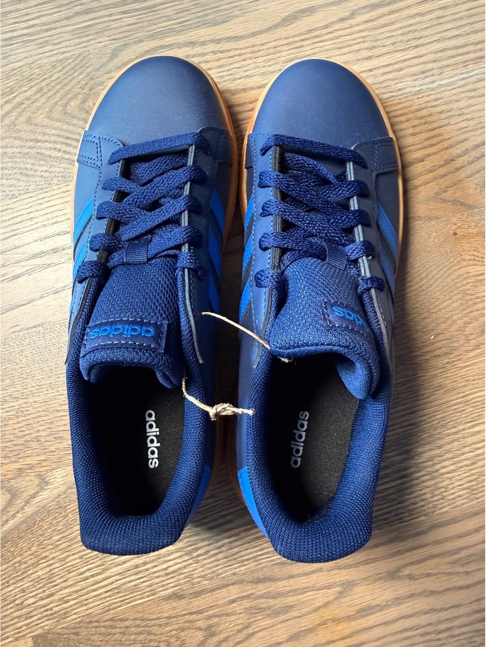 NWT Adidas Navy Blue and Blue Striped Sneakers with Gum Sole, Size 5.5 - Picture 6 of 12